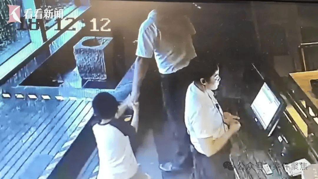 埃及超级联赛_血流不止埃及超级联赛,脸上缝30多针需整容!上海一知名火锅店发生意外,顾客和商家互相指责……