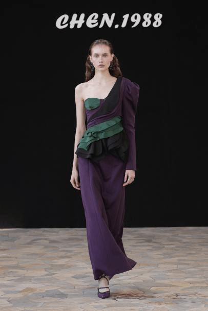 皇冠足球平台代理_江服陈龙CHEN.1988大秀米兰收官皇冠足球平台代理,“理想之秋”引国际共鸣