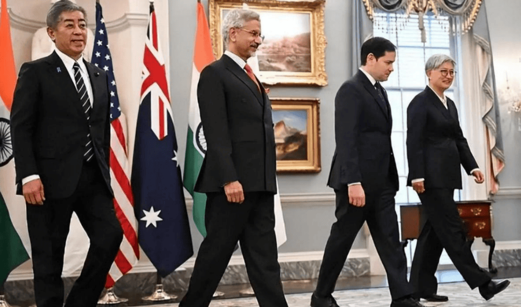 皇冠信用网代理注册_美国承认中国可平起平坐皇冠信用网代理注册,但拒绝中美组建G2,理由是有四大帮手